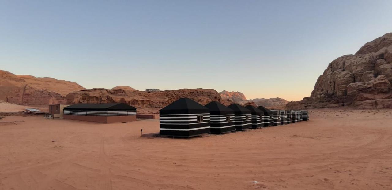 Bedouin Holidays Camp And Jeep Tours Wadi Rum Exterior foto