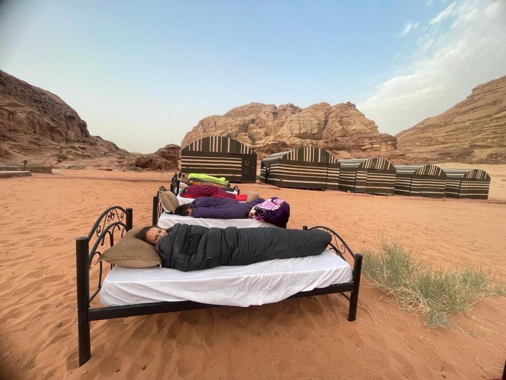 Bedouin Holidays Camp And Jeep Tours Wadi Rum Exterior foto