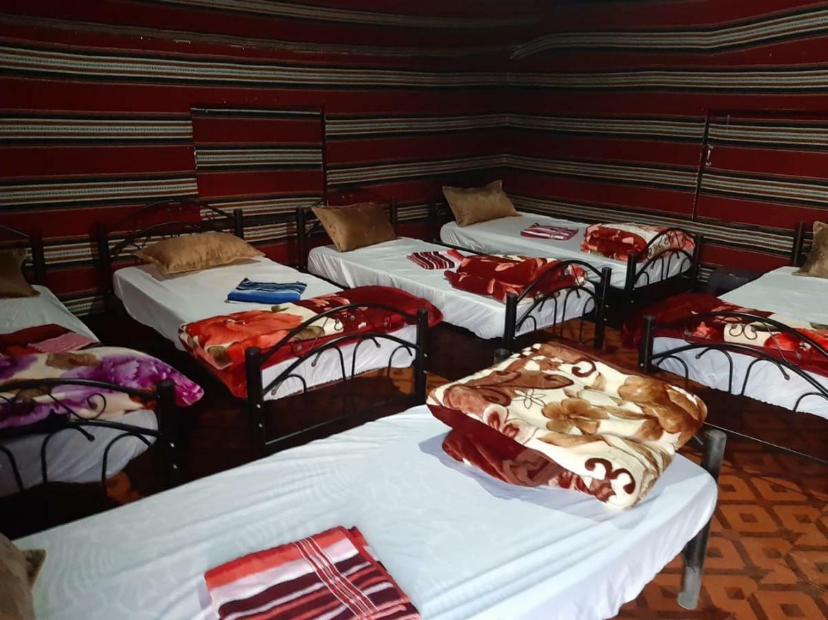 Bedouin Holidays Camp And Jeep Tours Wadi Rum Exterior foto